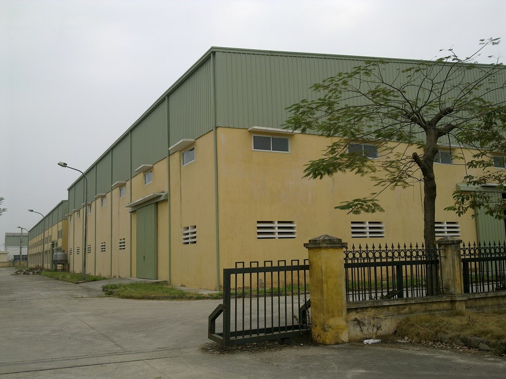 CHO THUÊ NHÀ XƯỞNG HÓC MÔN. -